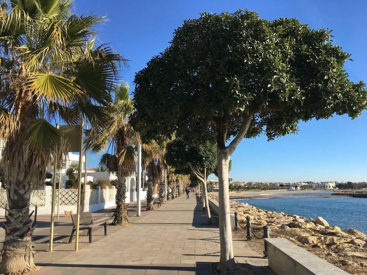 Rez De Chaussee, Terrasses. Plage Cambrils, Locamar. Violetes Spain