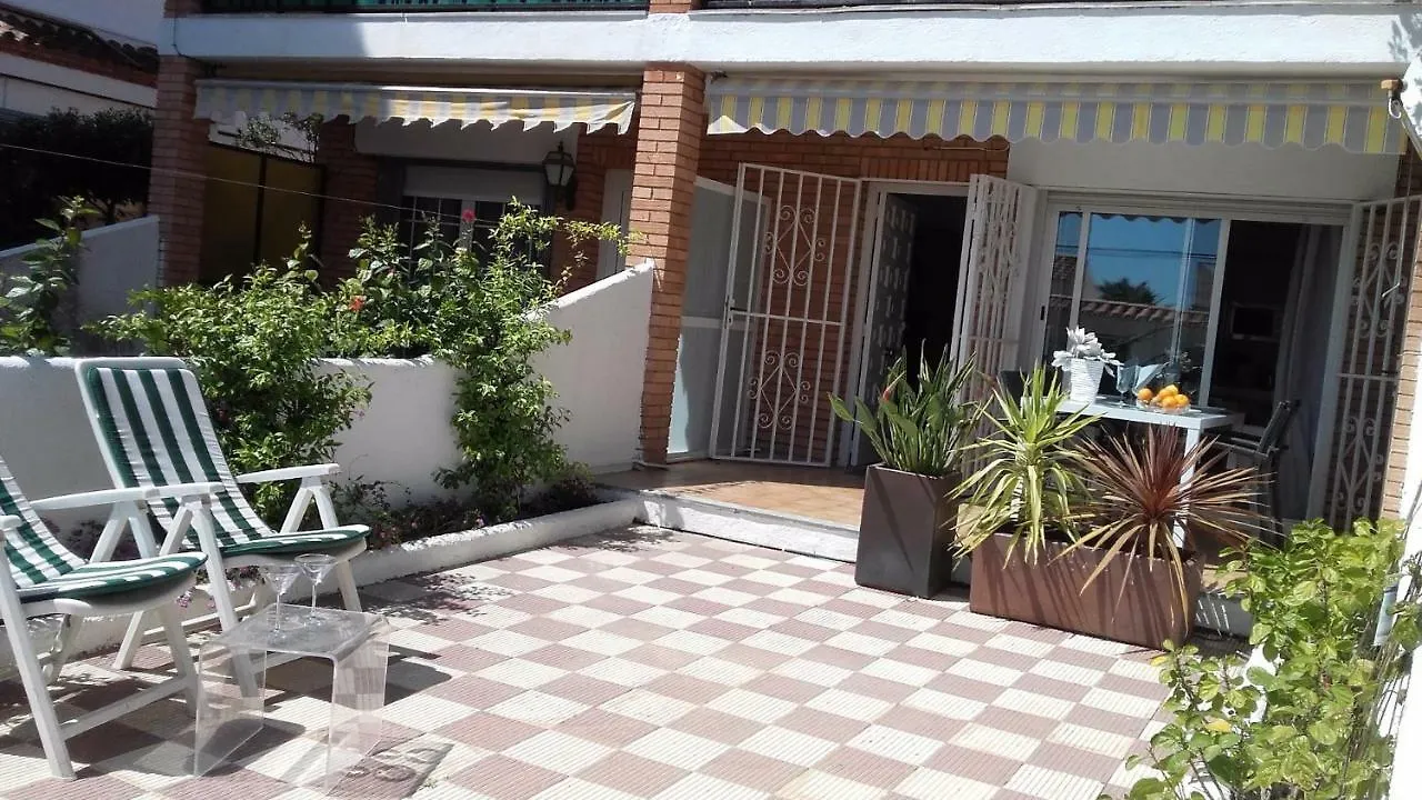 Rez De Chaussee, Terrasses. Plage Cambrils, Locamar. Violetes 0*, Cambrils